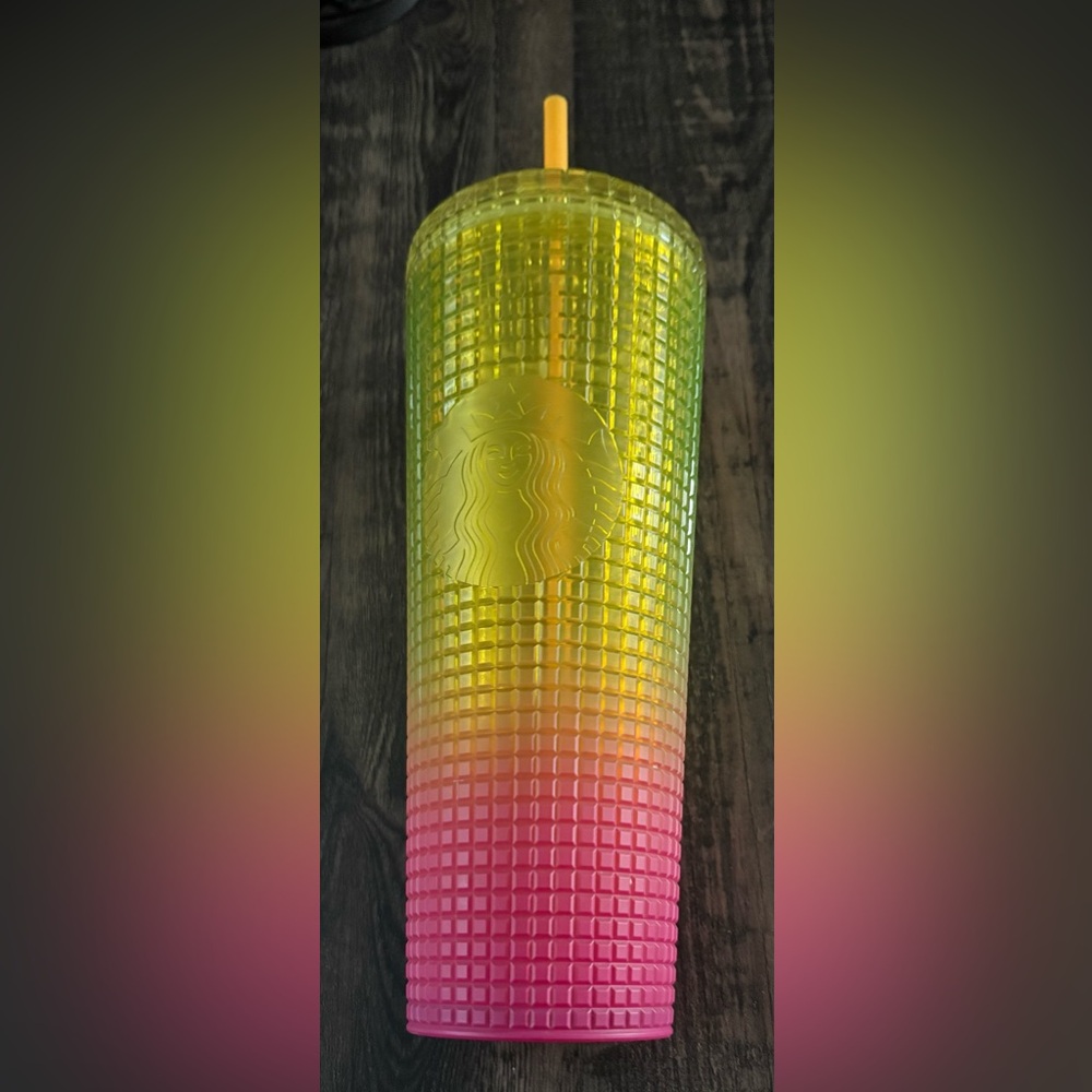 Starbucks Gradient yellow & pink Summer of 2022 collectible Tumbler and straw